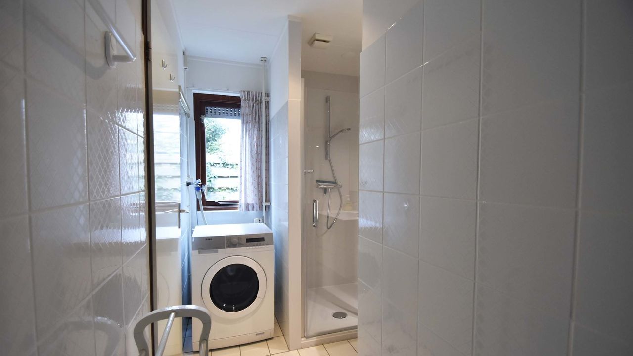 BathRoom BathRoom